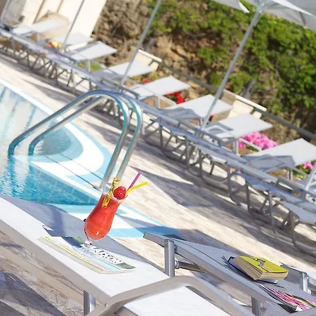 Aparthotel Amalia